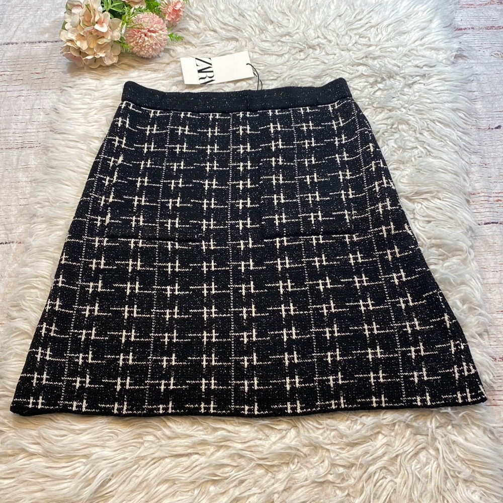 COPY - NWT Zara Metallic Thread Tweed Knit Academia A-line Skirt sz L